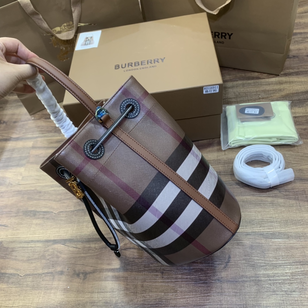 Burberry (27)