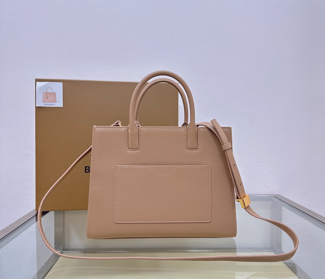 Burberry 044173 (3) 27x 11× 20cm