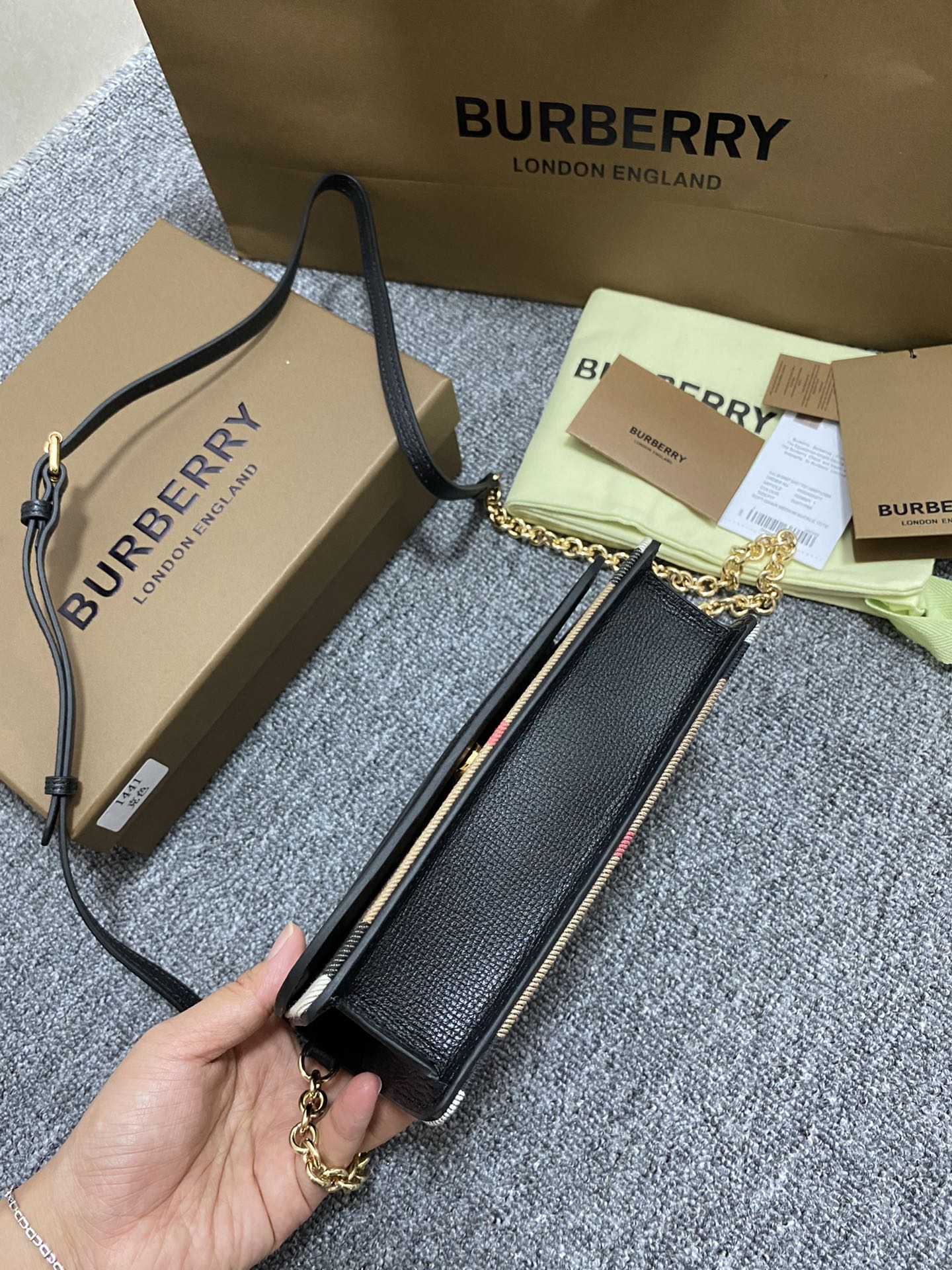 Burberry 1441 (4)