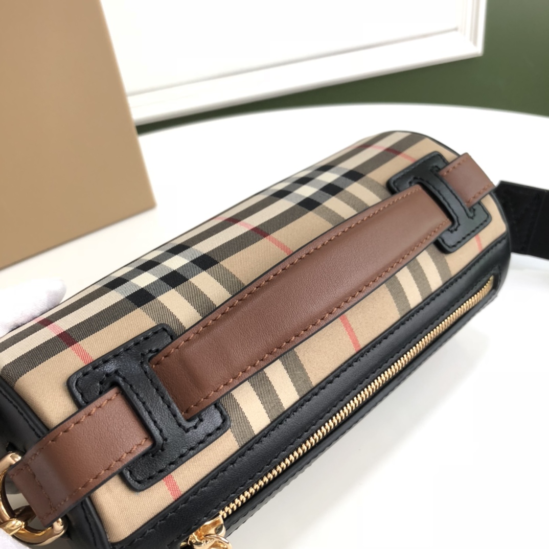 Burberry 178150 21 x 11 x 11cm