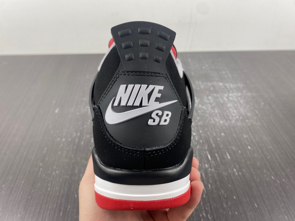 Nike SB x r Jordan 4 black red DR5415-060