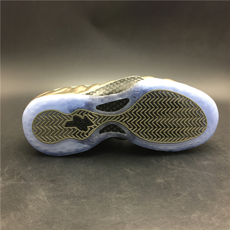 Nike Air Foamposite One Iridescent (Women's) AA3963-001