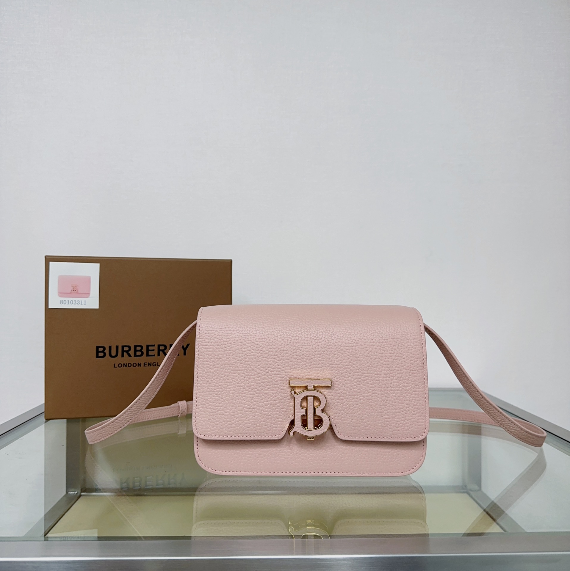 Burberry 331168 21 x 6 x 16cm