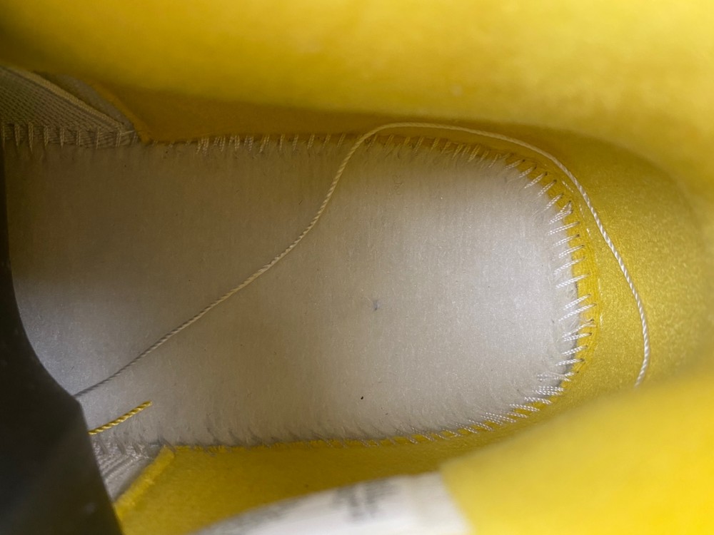 Air Jordan 4 “Vivid Sulfur”AQ9129-101