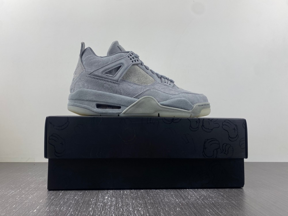 KAWS x Air Jordan 4 “Cool Grey” 930155-003