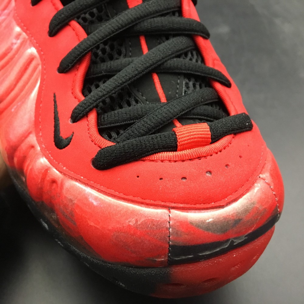 Nike Air Foamposite One Doernbecher 15th Anniversary  641745-600