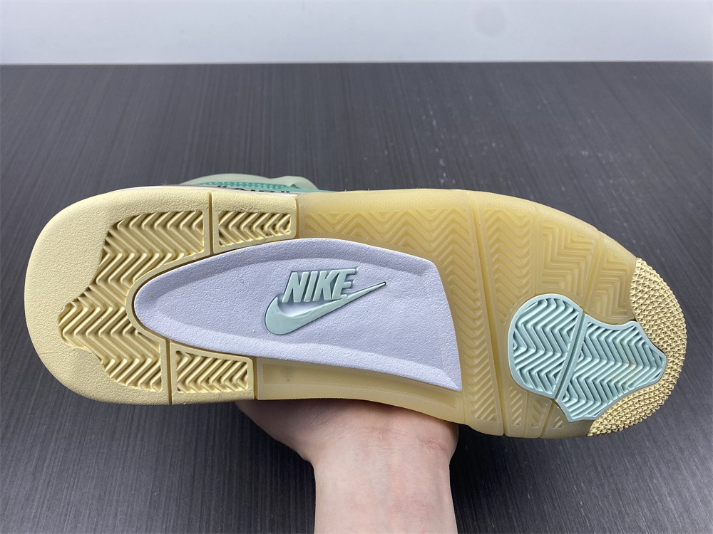 Jordan 4 Retro Off-White Sail CV9388-102