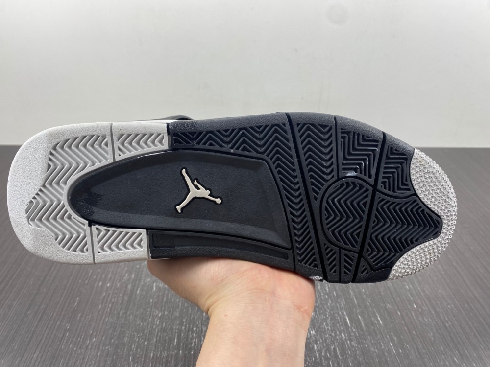 Air Jordan 4 *LV LV6927-001