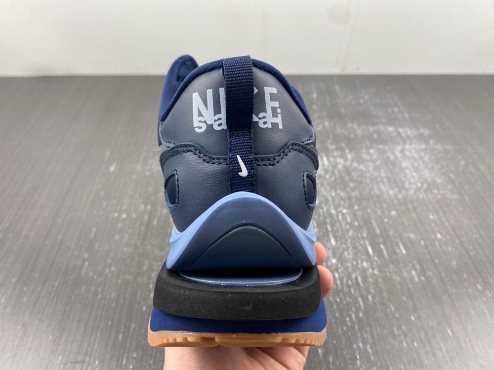 Sacai x VaporWaffle “Tour Yellow ”DD1875-700