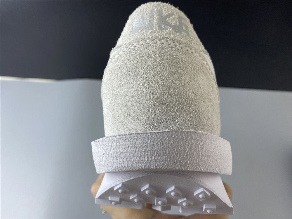 Nike LD Waffle sacai White Nylon BV0073-101