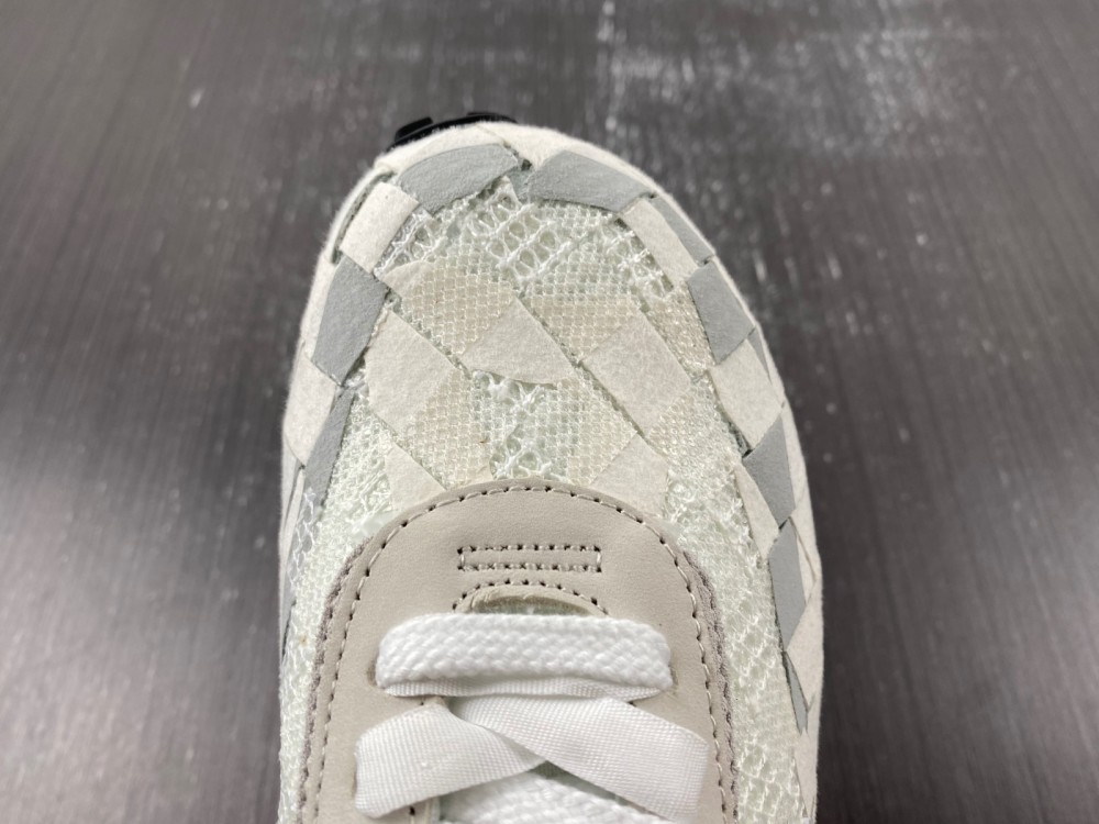 Nike VaporWaffle Woven sacai Jean Paul Gaultier White DR5209-100