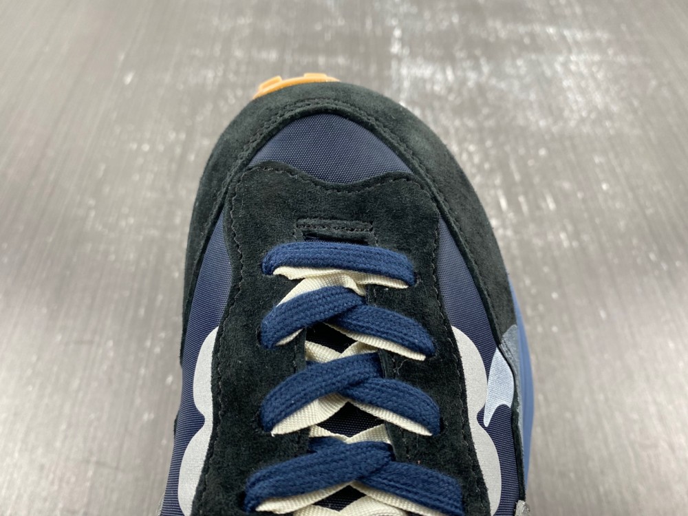 Sacai x VaporWaffle “Tour Yellow ”DD1875-700