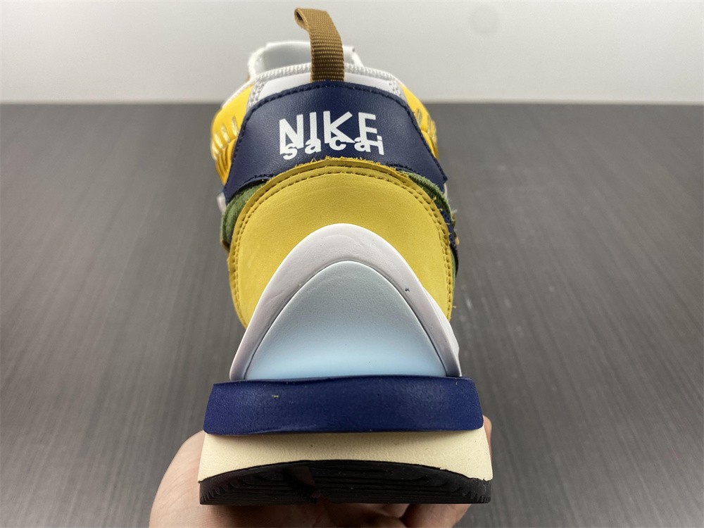 Nike Vaporwaffle sacai Jean Paul Gaultier Sesame Blue DH9186-200