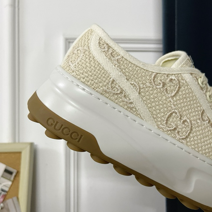 Gucci Tennis 1977 platform sneakers off white