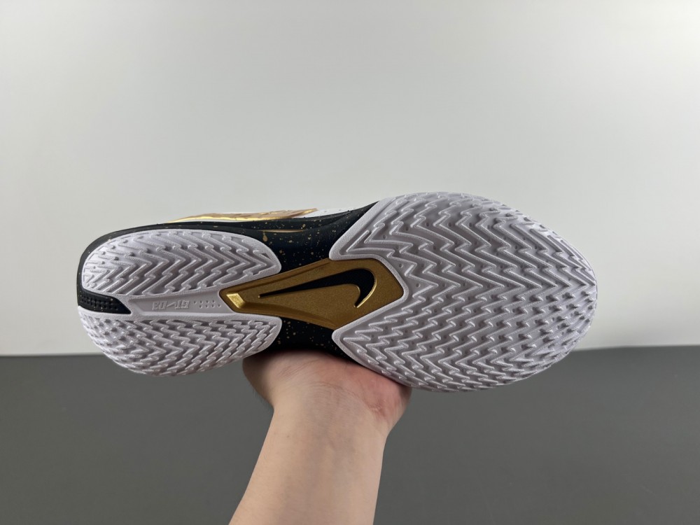 Nike Air ZoomX G.T. Cut 3 DV2918-101