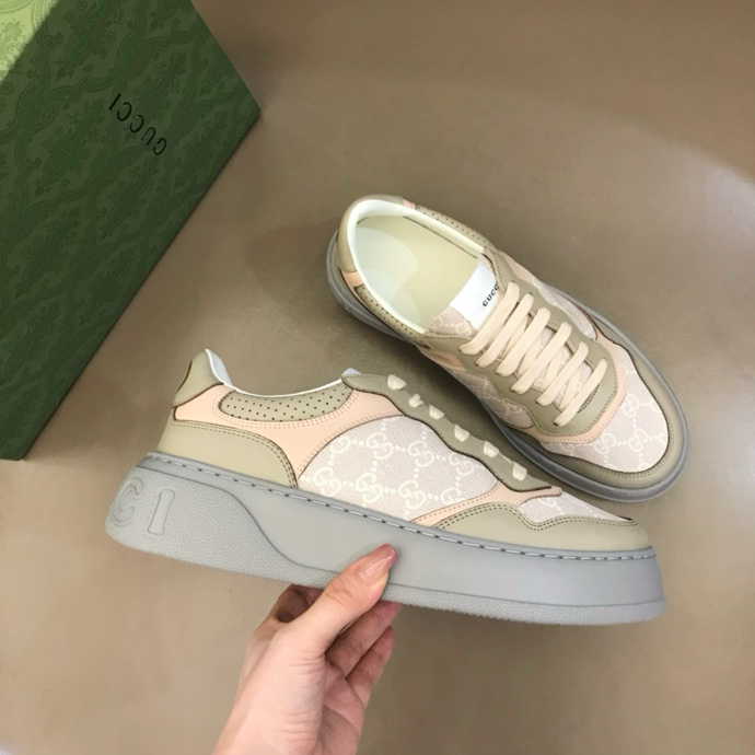Gucci GG embossed sneakers Brown Gray
