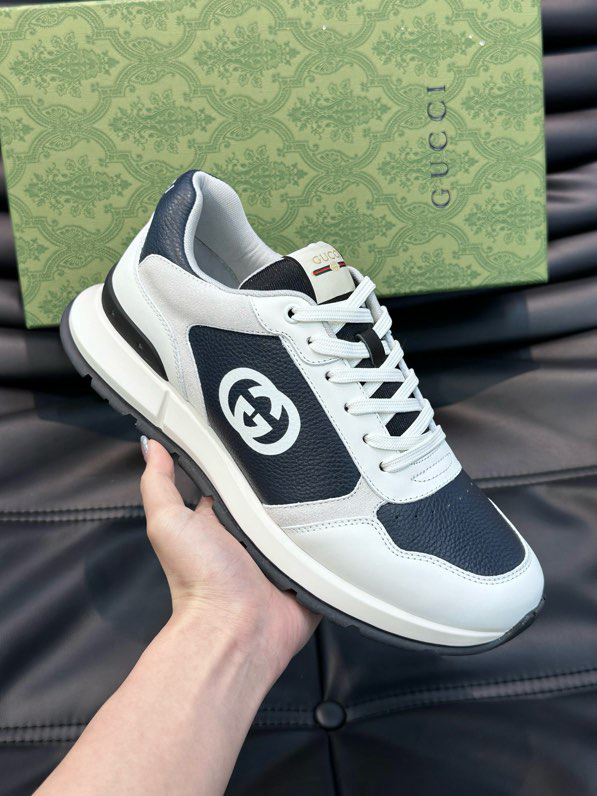 Gucci Men's GG sneakers White Black