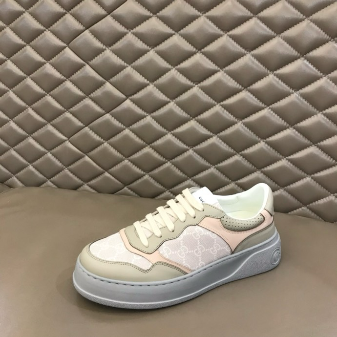 Gucci GG embossed sneakers Brown Gray