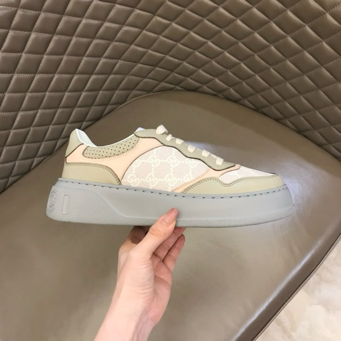 Gucci GG embossed sneakers Brown Gray