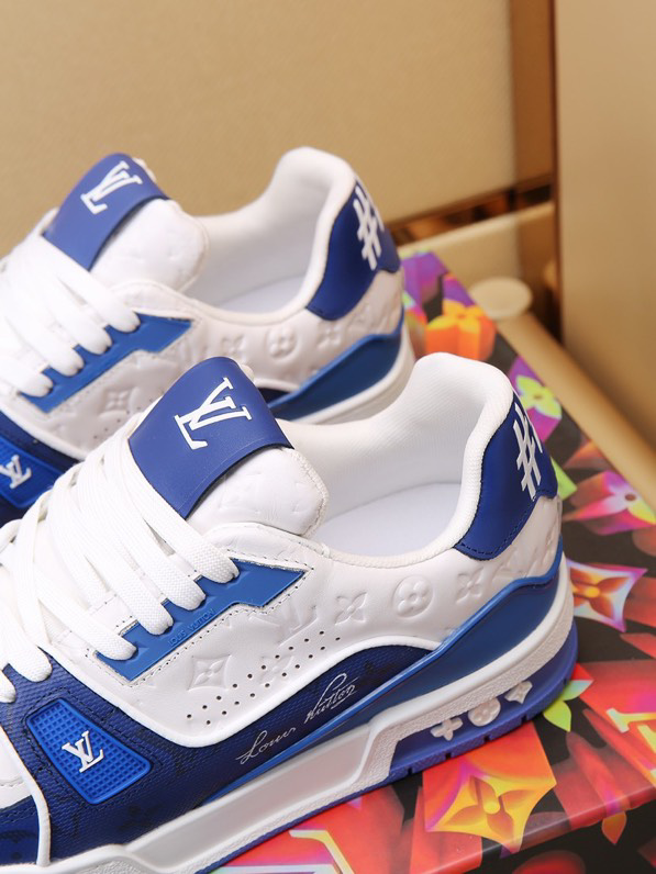 Louis Vuitton Trainer Sneaker Blue