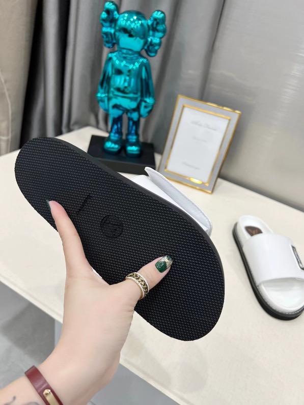 Louis Vuitton Calfskin Sunset Flat Mule Sandals White