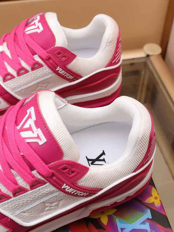 Louis Vuitton Trainer Low White Fuchsia