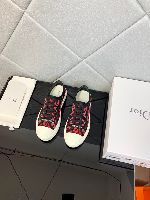 Dior Walk’N’Dior Leopard Sneakers