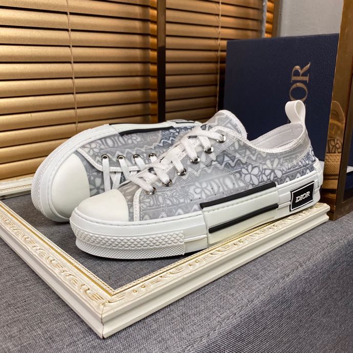Dior B23 Oblique Low Top Sneakers