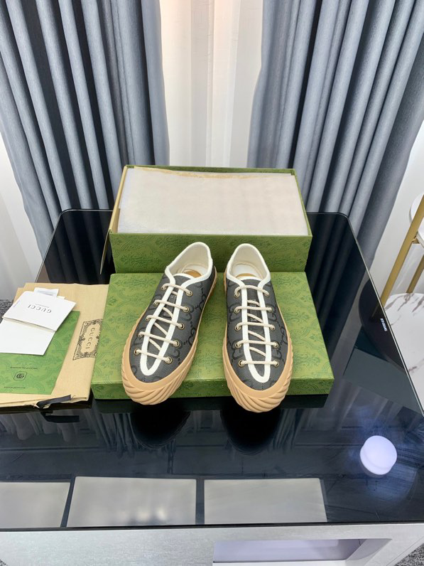 Gucci GG monogram low-top sneakers Gray