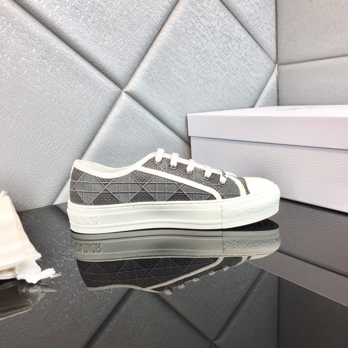 Dior Black Quilted Leather Lace up High Top SNEAKERS