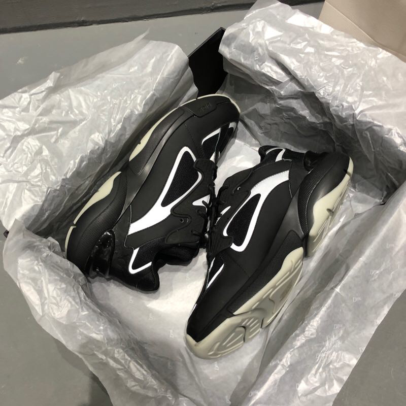 Dior Canvas B24 Sneaker In Black