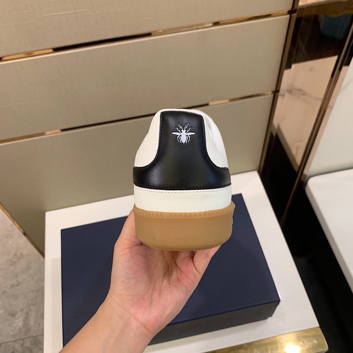 Dior B01 White Black Gum