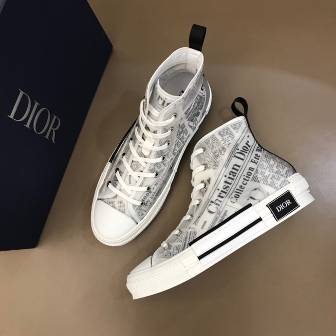 Dior 288689 B23 High Top Daniel Arsham Newspaper