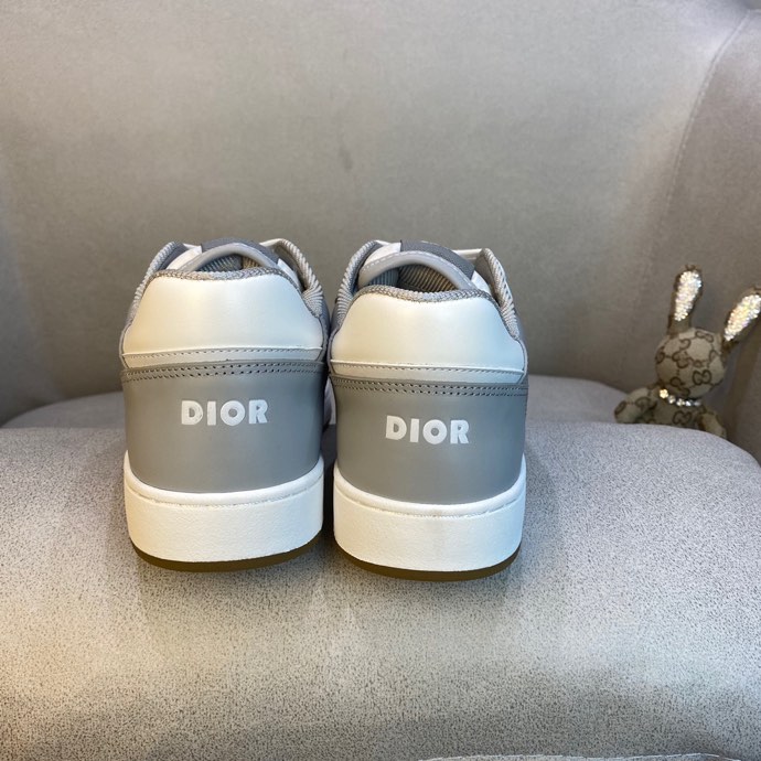 DIOR - B27 Low-Top Sneaker Black Smooth Calfskin With Beige And Black Dior Oblique