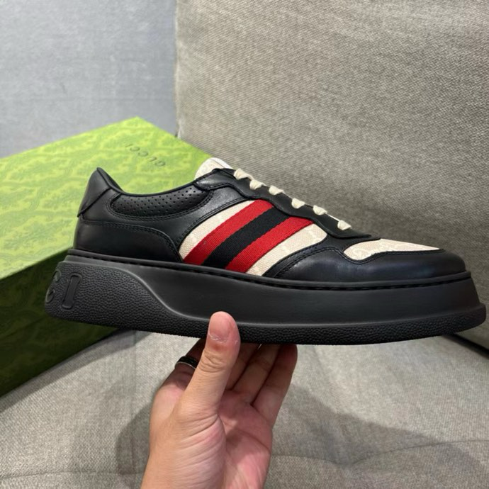Gucci GG embossed sneakers Black Beige