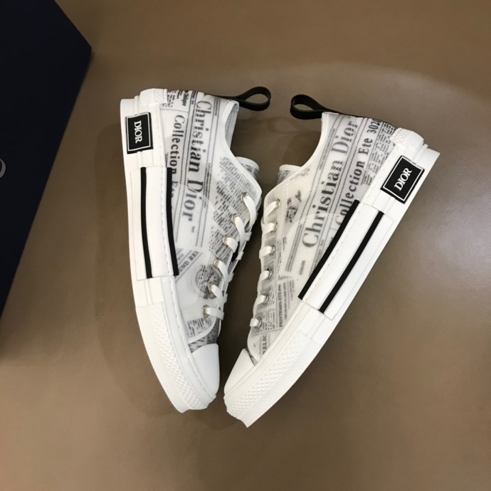 Dior B23 Low TopDaniel Asham Newspaper