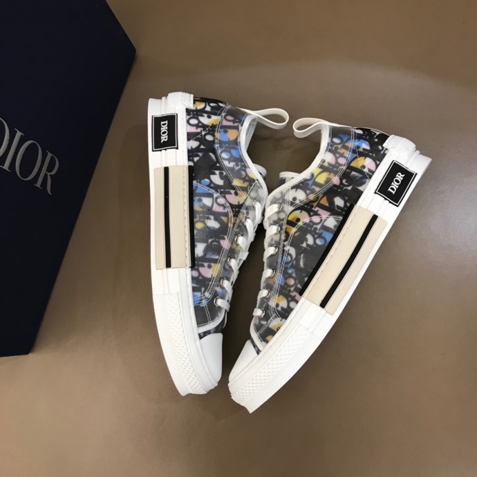 Dior Oblique Transparent Low Top Sneakers
