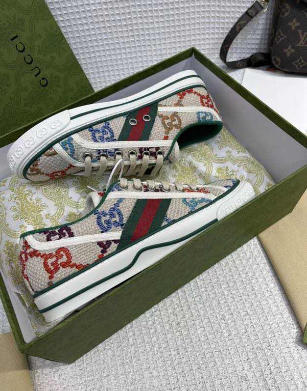 Gucci Tennis 1977 sneaker Beige