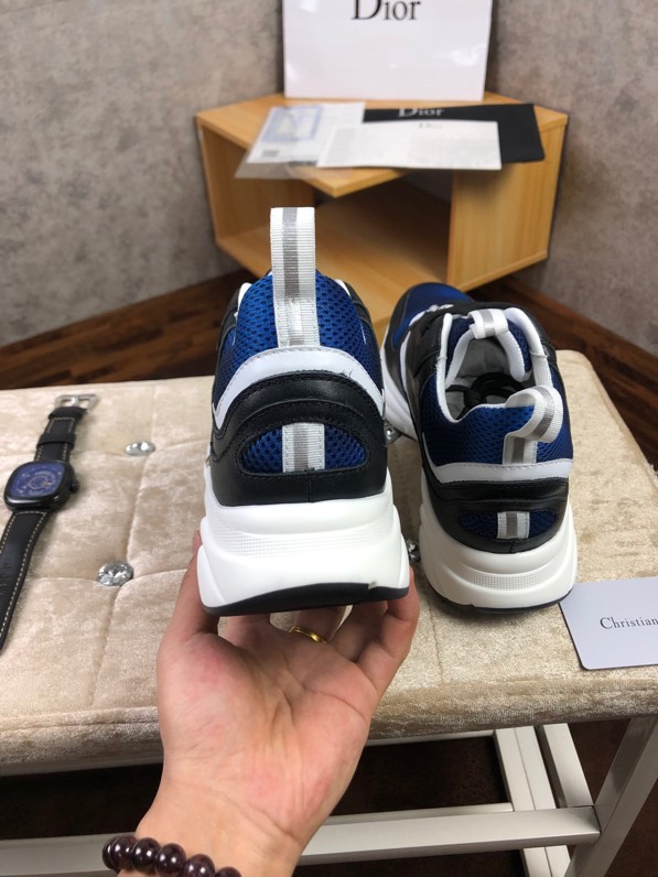 Dior B22 Sneaker in black technical knit black with blue