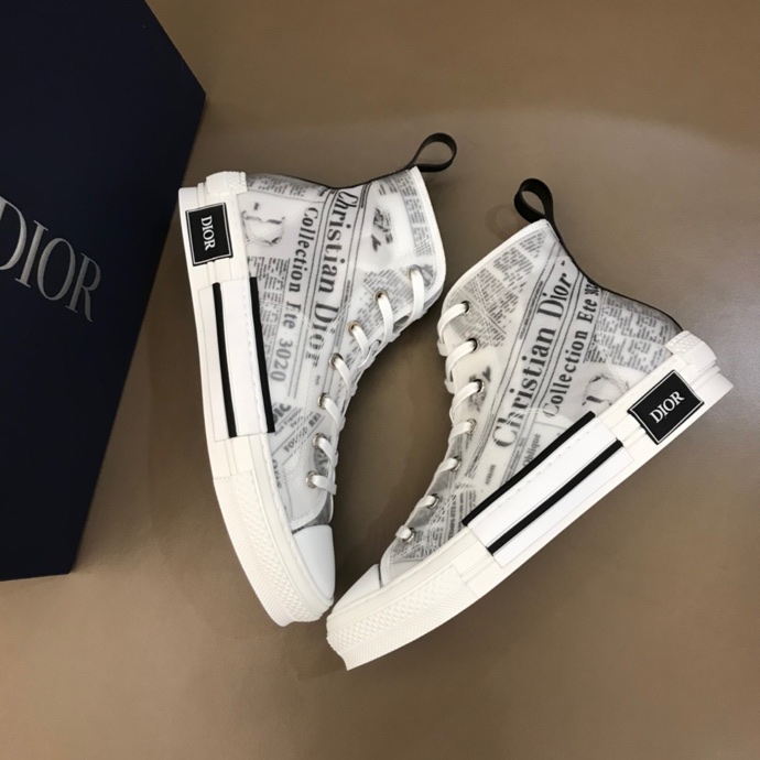Dior 288689 B23 High Top Daniel Arsham Newspaper