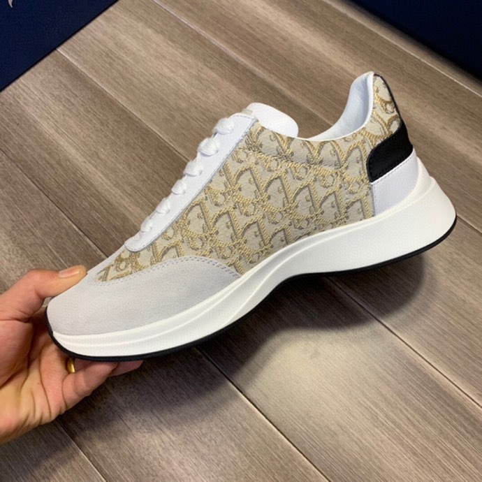 Dior B25 Runner Black Smooth Calfskin Oblique Jacquard