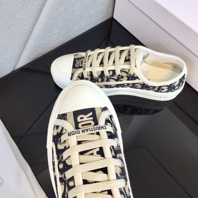 Dior WALK'N'DIOR SNEAKER Deep Blue Dior Oblique Embroidered Cotton