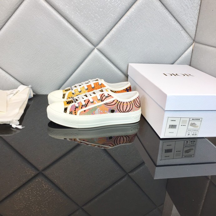 Dior Women Walk'N'Dior Sneaker Beige Multicolor Raffia Embroidered with Dior Petites Fleurs Motif