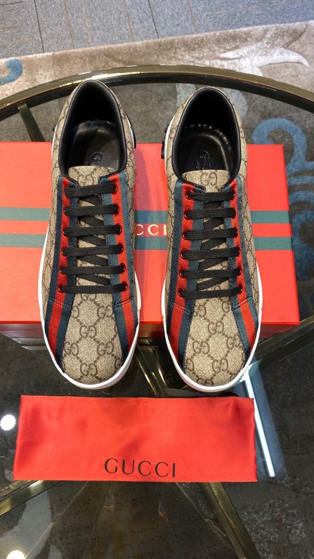 Gucci2024 New Breathable Board Shoes Brown