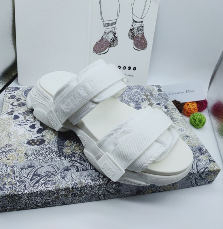 DIOR Dioract Slide White Lambskin