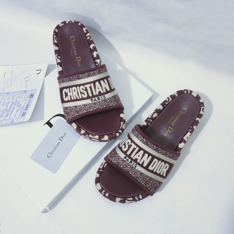 CHRISTIAN DIOR Oblique D-Way Platform Sandals