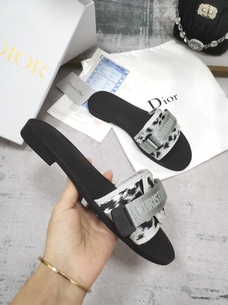 (Women) Dior Dway Slide 'Black Grey' KCQ209LLE_S75K - KCQ209LLE_S75K