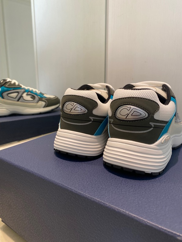 B30 SNEAKER Dior Beige With Blue And Olive Mesh