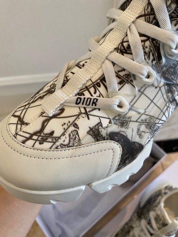 Dior Women's White and Grey Trainers