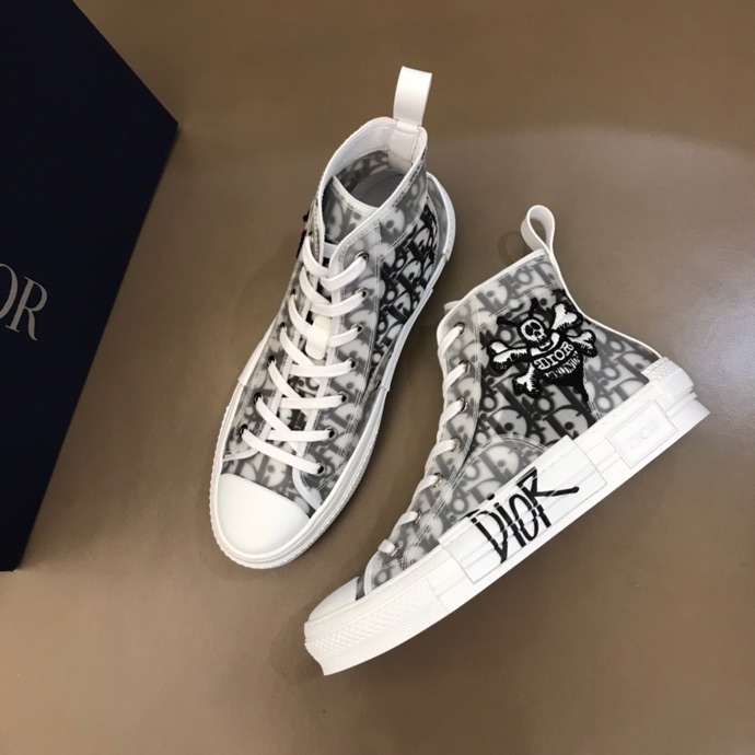 B23 HIGH-TOP SNEAKER WITH DIOR AND SHAWN BEE EMBROIDERY PATCH